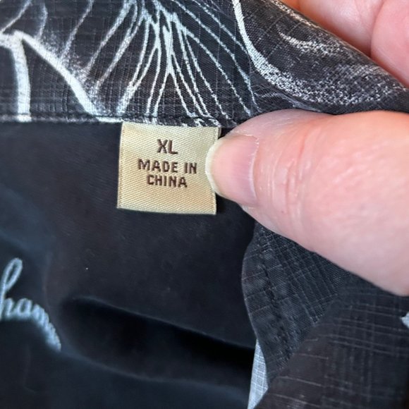 Tommy Bahama Hawaiian Shirt XL - Picture 3 of 6